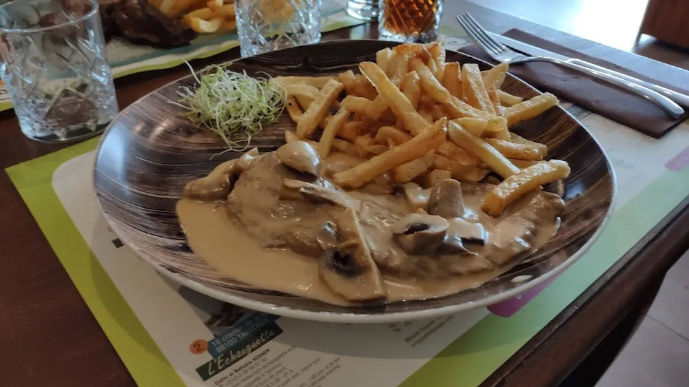 Escalope de Veau Sauce Crème Champignons